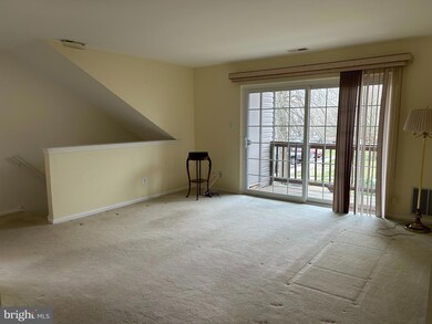 1408 Hawthorne Ct, Sewell, NJ 08080 - photo 2