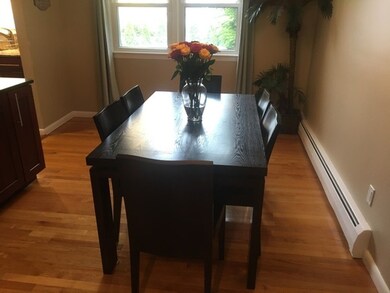 11 Hendel Dr, Holyoke, MA 01040 - photo 5