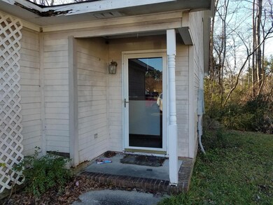 131 Highland Ct, Jacksonville, NC 28540 - photo 2