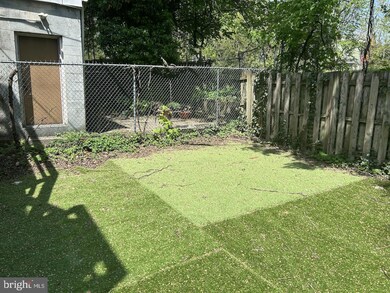 314 W State St, Trenton, NJ 08618 - photo 3