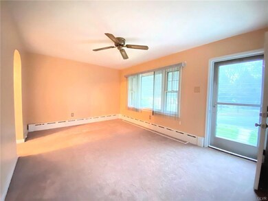 16 Ortega St, Tamaqua, PA 18252 - photo 5