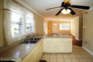 212 Kenwood Rd, Pasadena, MD 21122 - photo 6