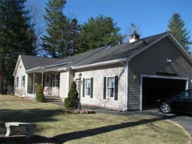 16 Country Club Ln, Turners Falls, MA 01376 - photo 2