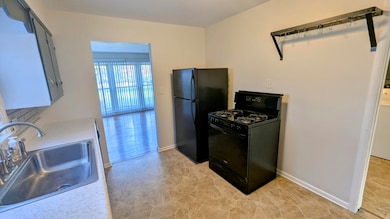 1056 Elmwood St, Plainwell, MI 49080 - photo 5