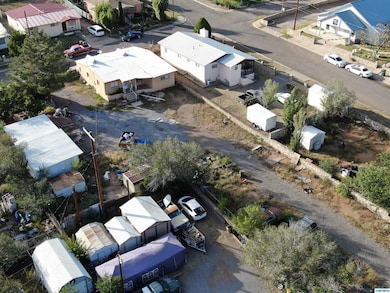 705 Bard Ave, Santa Clara, NM 88026 - photo 6