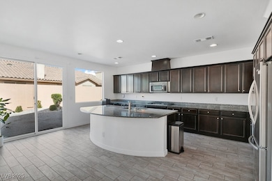 2006 Mona Faye Ct, Las Vegas, NV 89123 - photo 5