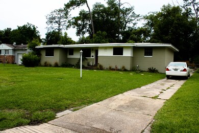 830 Nightingale Rd, Jacksonville, FL 32216 - photo 2