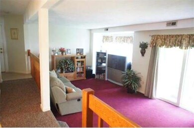 122 Tall Oaks Dr unit D, South Weymouth, MA 02190 - photo 3