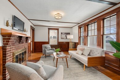 89 Coolidge Rd, Arlington, MA 02476 - photo 4