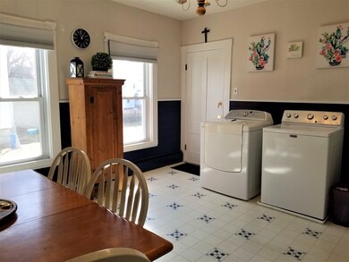 62 Cottage St unit 1, Hudson, MA 01749 - photo 2