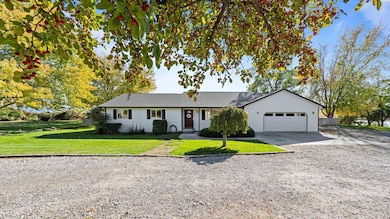 334 Tuttle Ln, Burbank, WA 99323 - photo 3