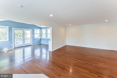 129 Hickory Rd, Marlton, NJ 08053 - photo 5