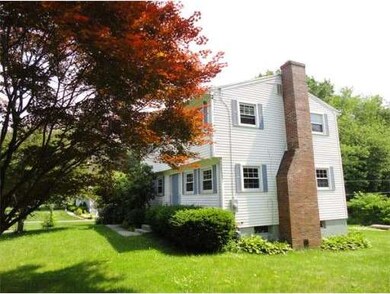 60 Blackberry Ln, Northampton, MA 01060 - photo 4