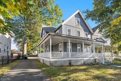 809-11 W 4th St, Plainfield, NJ 07063 - photo 3