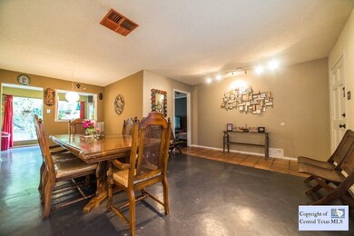 1404 Girard St, San Marcos, TX 78666 - photo 5