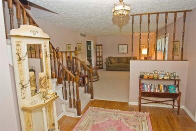 729 Winterhaven Ln, Frankfort, KY 40601 - photo 6