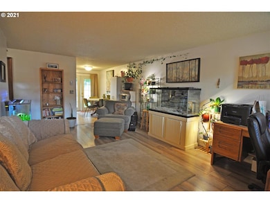 1780 Norwood St, Eugene, OR 97401 - photo 3