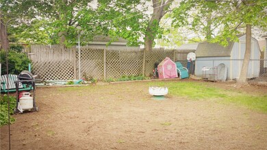 53 Kenway Ave, Warwick, RI 02889 - photo 6