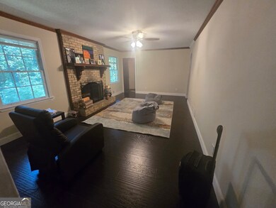 250 Kenilworth Cir, Stone Mountain, GA 30083 - photo 6