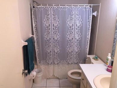 8645 SW 94th Ln unit C, Ocala, FL 34481 - photo 4