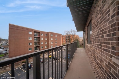 960 S River Rd unit 412, Des Plaines, IL 60016 - photo 5