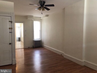 844 Mulberry St, Reading, PA 19604 - photo 2