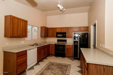 781 E Wildhorse Dr, Chandler, AZ 85286 - photo 4