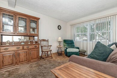 FamilyRoom-5