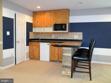 7801 Flager Cir, Manassas, VA 20109 - photo 5