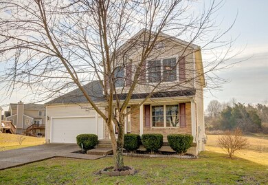 10205 Red Clover Ct, Louisville, KY 40228 - photo 2