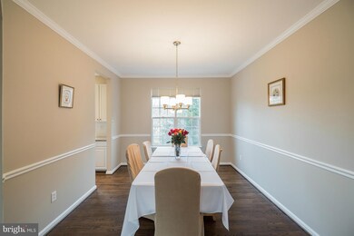 7 Mill Pond Ct, Germantown, MD 20876 - photo 6