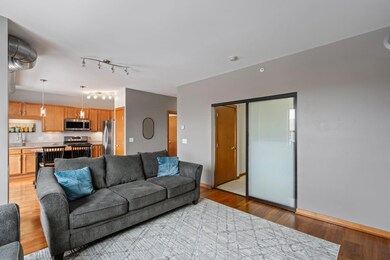 15 E Franklin Ave unit 330, Minneapolis, MN 55404 - photo 3