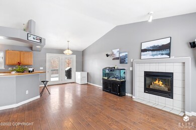 1210 W Josselin Ln (9 of 26)