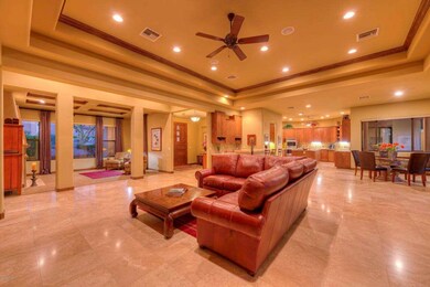 7153Great Entertaining Space