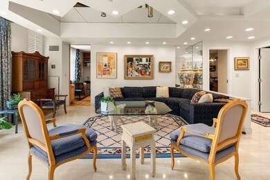 Hampton Place unit 102N, Chestnut Hill, MA 02467 - photo 3