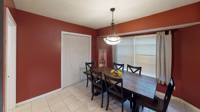 508-E-Meadow-ridge-Street-Dining-Room