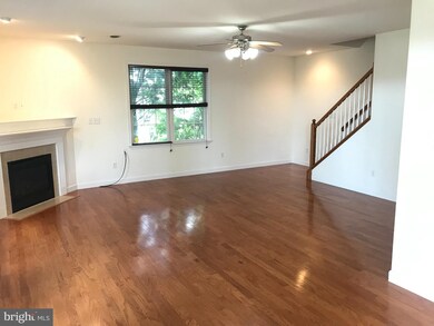 201 Springmont Dr unit 15, Reading, PA 19610 - photo 6