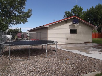 2421 Chouteau ST Fort Benton Nice Parkin