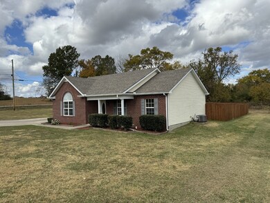 101 Greystone Way, Shelbyville, TN 37160 - photo 2