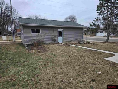 1327 1327 Hauenstein Dr, New Ulm, MN 56073 - photo 4