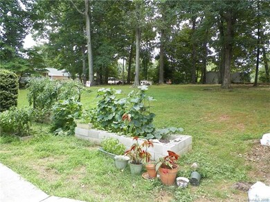 160 Eastwood Dr, Statesville, NC 28625 - photo 4