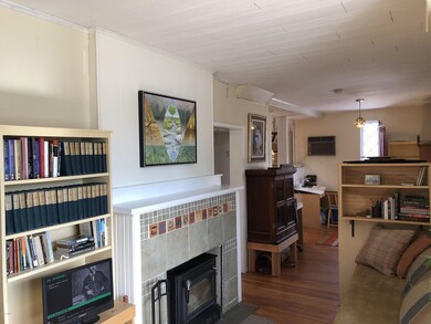 298 7th St, Milford, PA 18337 - photo 2