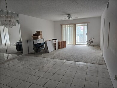 1000 SW 128th Terrace unit V410, Pembroke Pines, FL 33027 - photo 2