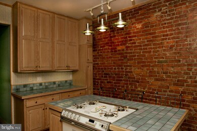 1421 Monroe St NW, Washington, DC 20010 - photo 5