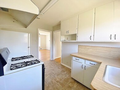 1226 S Brazos St, Weatherford, TX 76086 - photo 6