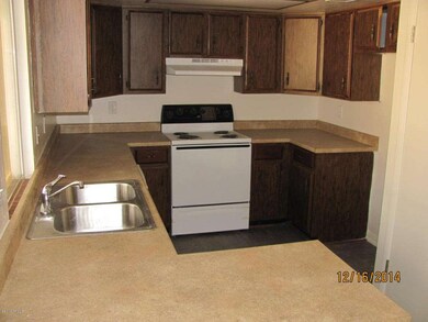 8758 W Osborn Rd, Phoenix, AZ 85037 - photo 4