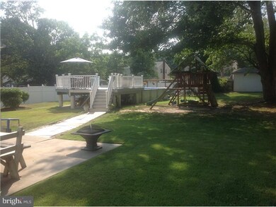 520 W Maple Ave, Laurel Springs, NJ 08021 - photo 4