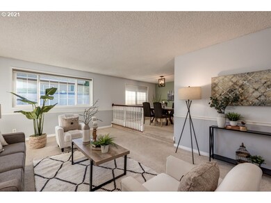 Living Room/Dining Room