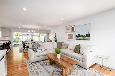 007_7c282_L 2470 Dorset Rd061