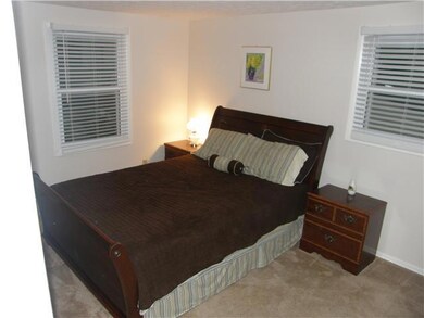 6566 Calgary Ct, Columbus, OH 43229 - photo 7